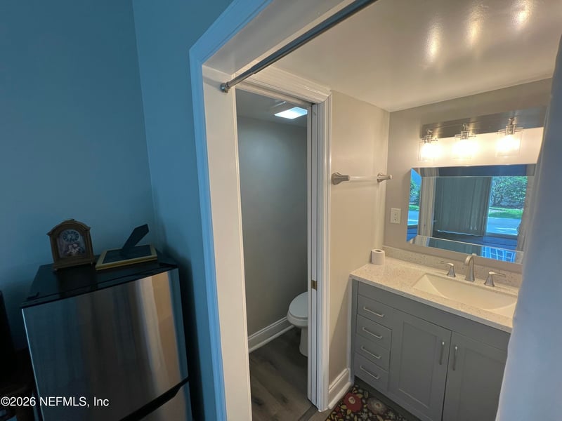 1601 Ocean Dr #1, Jacksonville Beach, FL 32250