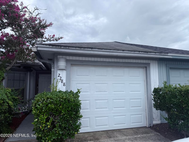 2288 Ironstone Dr, Jacksonville, FL 32246