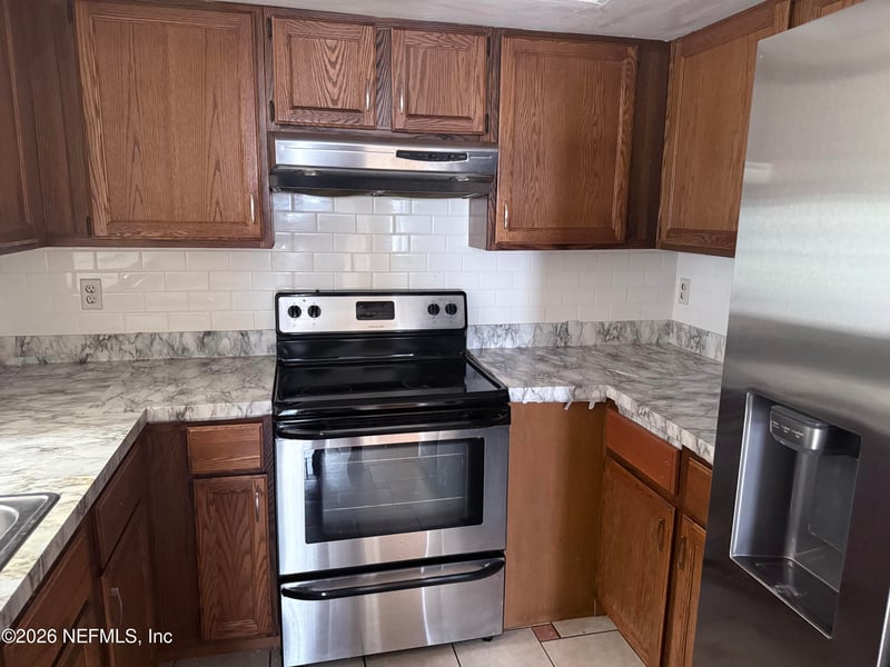 2288 Ironstone Dr, Jacksonville, FL 32246