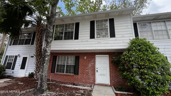 203 Kettering Ct, Orange Park, FL 32073