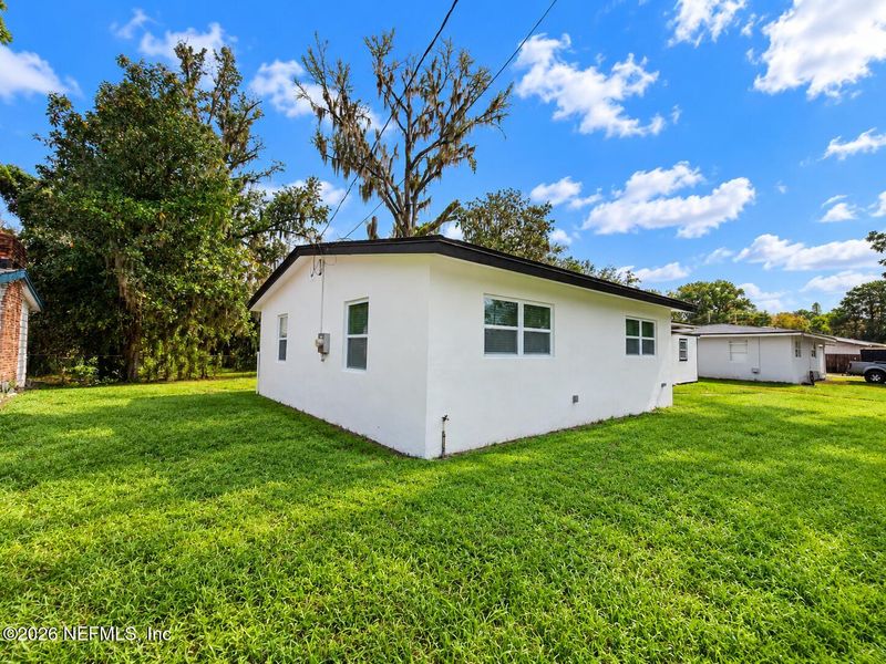 2031 Broward Rd, Jacksonville, FL 32218