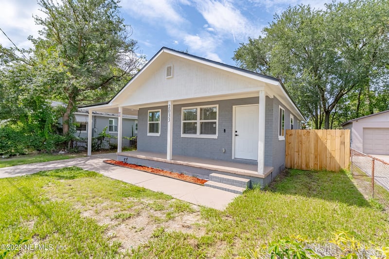 2033 W 13th St, Jacksonville, FL 32209