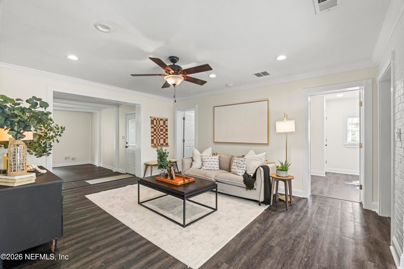 2034 Monteau Dr, Jacksonville, FL 32210