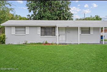 2035 Burgoyne Dr, Jacksonville, FL 32208
