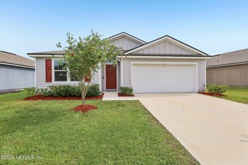 2035 Garrison Way, Green Cove Springs, FL 32043