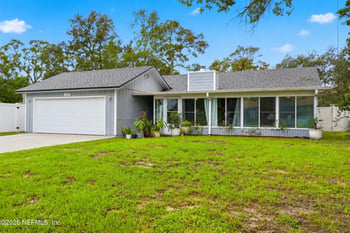 2038 Broad Oak Dr, Jacksonville, FL 32225