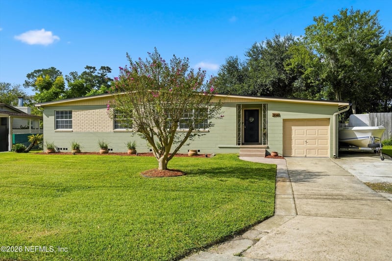 2044 West Rd, Jacksonville, FL 32216