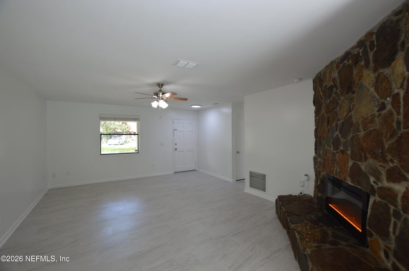 2045 Derringer Rd, Jacksonville, FL 32225