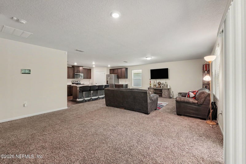 2048 Nottoway Woods Ln, Jacksonville, FL 32220