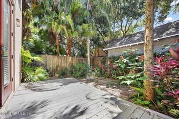 2049 Seminole Rd, Atlantic Beach, FL 32233
