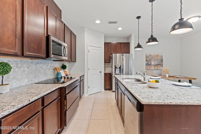2052 Hawkeye Pl, Fleming Island, FL 32003