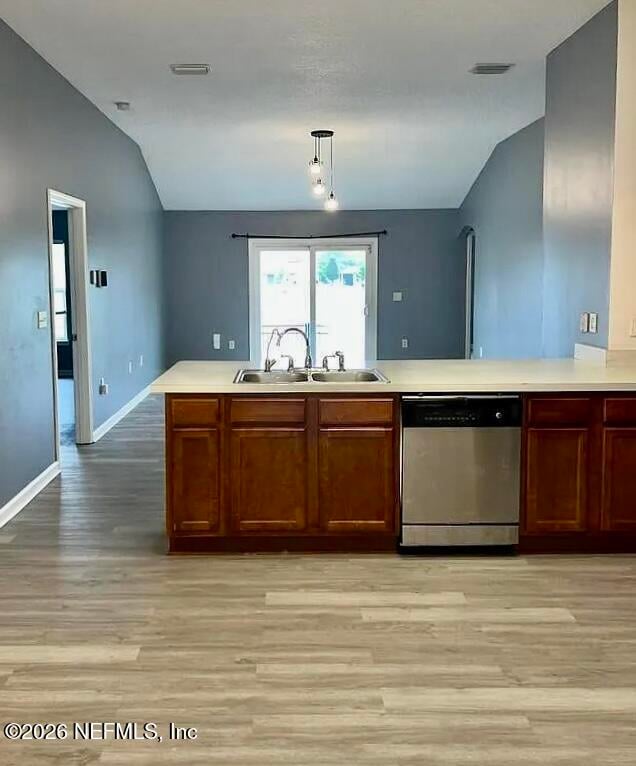 2062 Patriot Walk Dr, Jacksonville, FL 32221