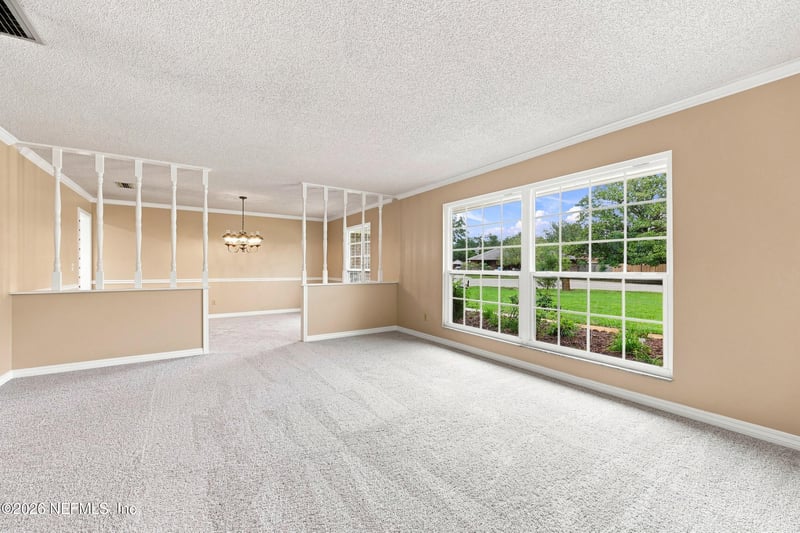 2069 Monmouth Cir, Orange Park, FL 32073