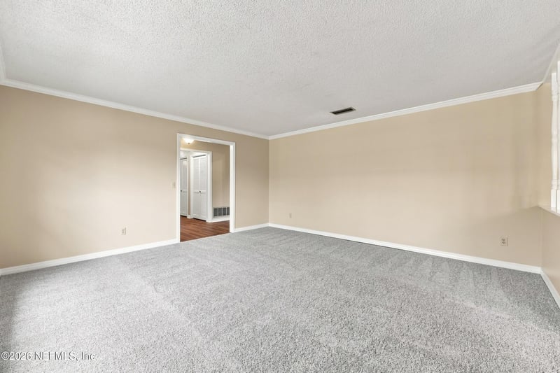 2069 Monmouth Cir, Orange Park, FL 32073
