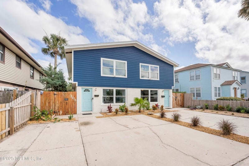 207 Cherry St, Neptune Beach, FL 32266