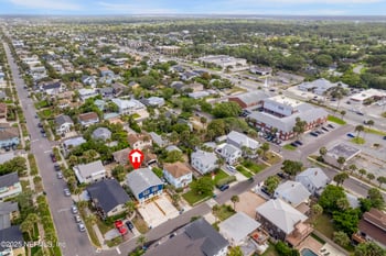 207 Cherry St, Neptune Beach, FL 32266