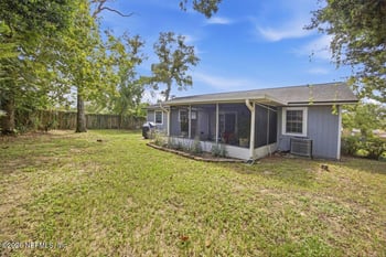 2071 Broad Oak Dr, Jacksonville, FL 32225