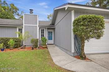 2071 Broad Oak Dr, Jacksonville, FL 32225