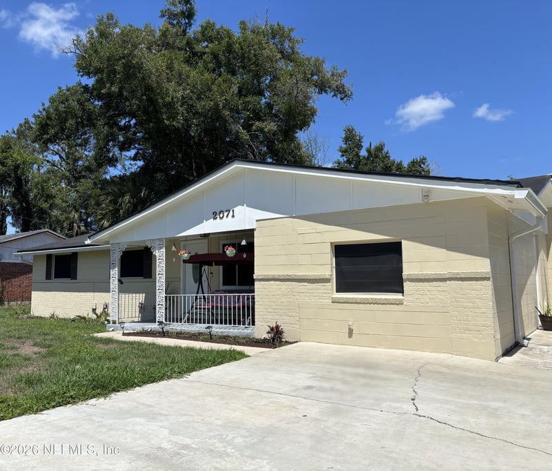 2071 Courtney Dr, Jacksonville, FL 32208