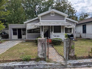 2076 Woodside St, Jacksonville, FL 32209
