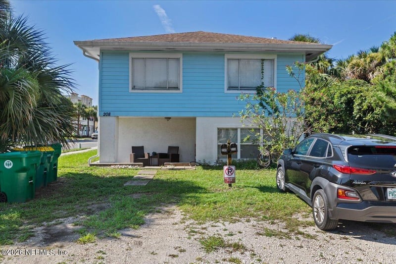 208 13th Ave N, Jacksonville Beach, FL 32250