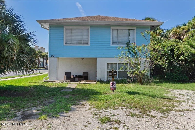 208 13th Ave N, Jacksonville Beach, FL 32250