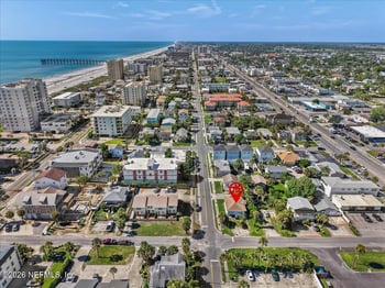 208 13th Ave N, Jacksonville Beach, FL 32250