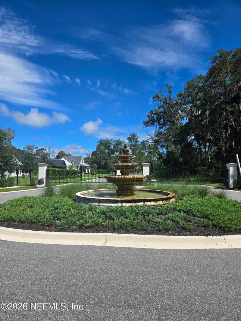 208 Canopy Hall Dr, St Augustine, FL 32095