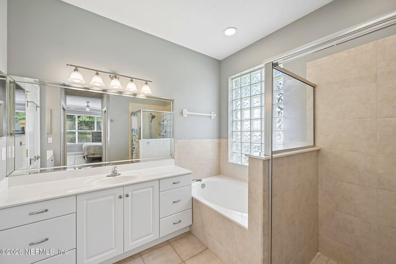 208 Island Green Dr, St Augustine, FL 32092