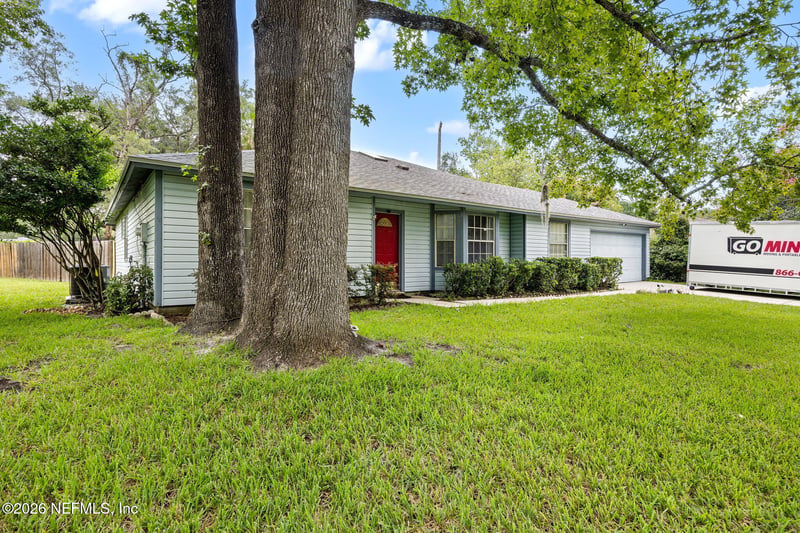 2084 Tickford St, Middleburg, FL 32068