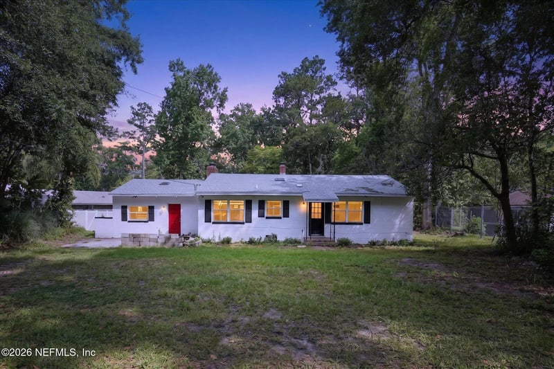 2085 Mills Rd, Jacksonville, FL 32216
