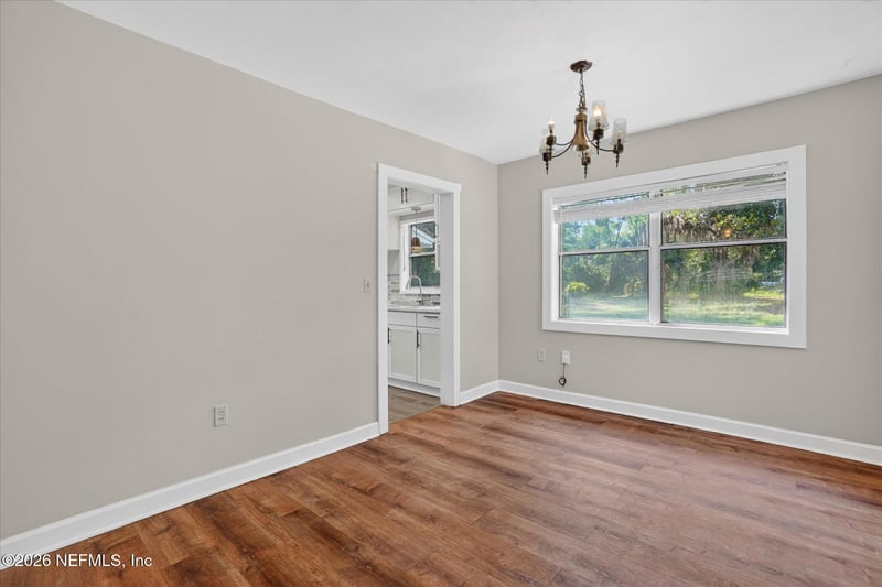 2085 Mills Rd, Jacksonville, FL 32216