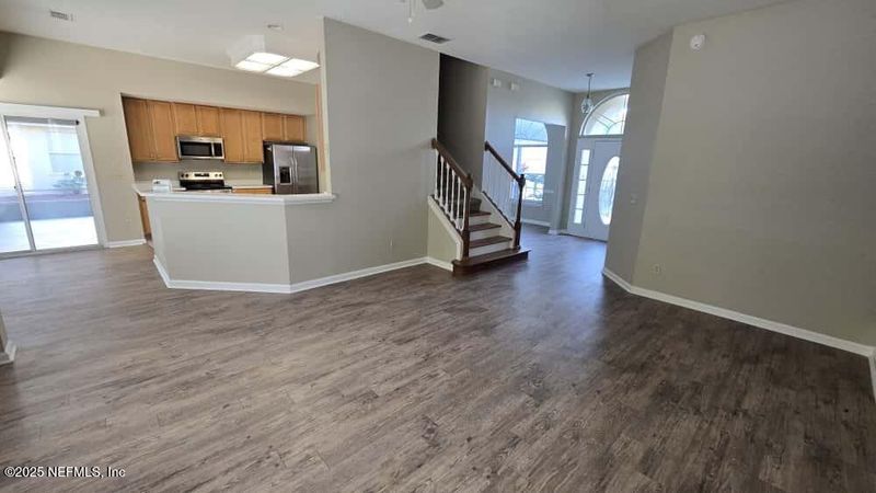 209 Crooked Ct, St Johns, FL 32259