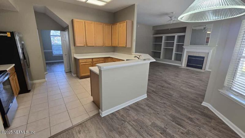 209 Crooked Ct, St Johns, FL 32259