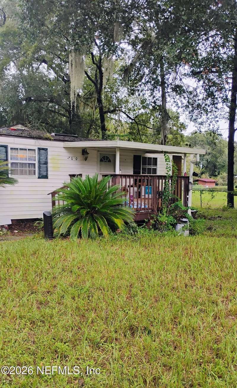 2090 Sikes Rd, Green Cove Springs, FL 32043