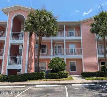 210 16th St #G, St Augustine, FL 32080