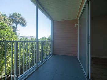 210 16th St #G, St Augustine, FL 32080