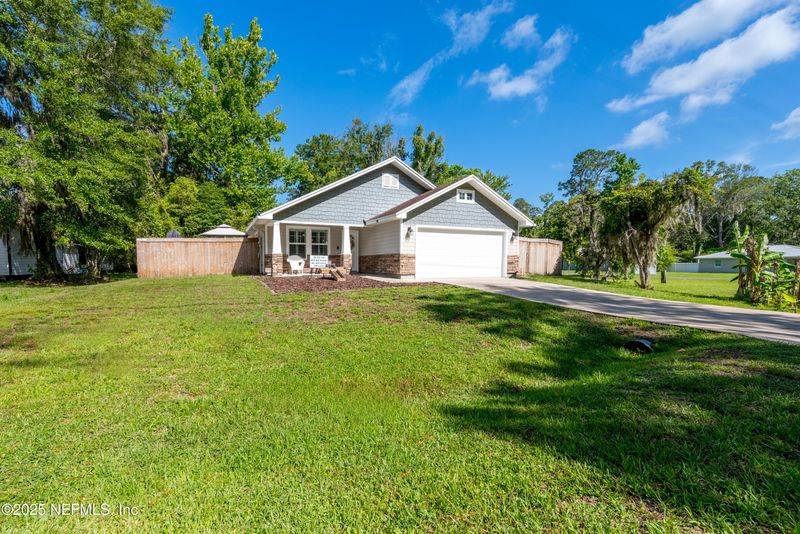 210 N Saint Clair St, Starke, FL 32091