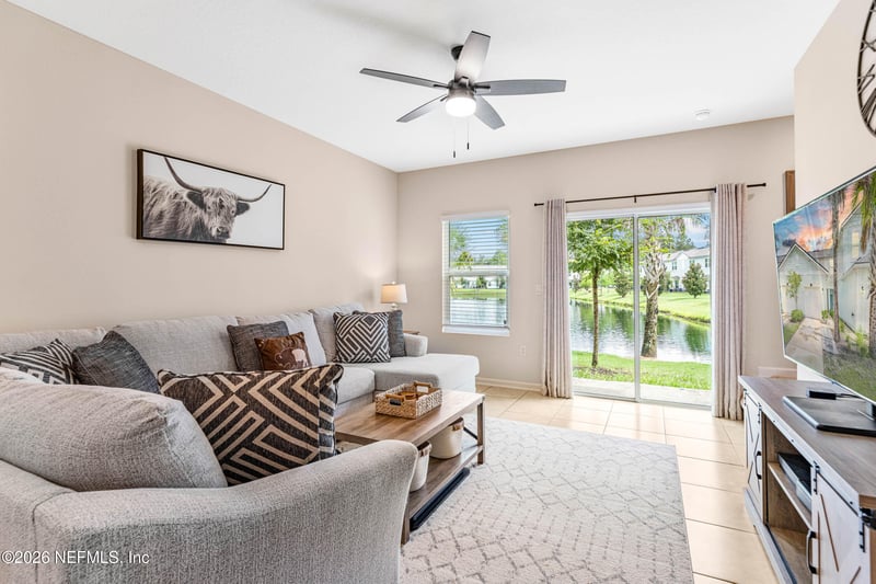 211 Pasadena Dr, St Augustine, FL 32095