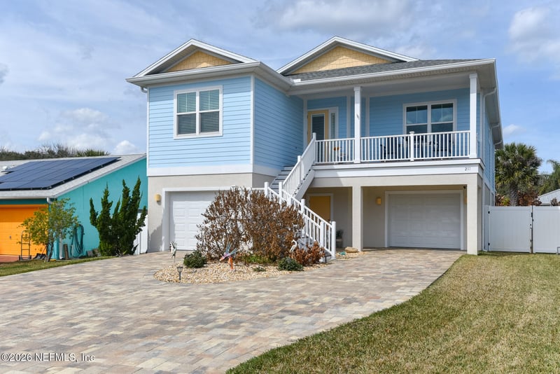 211 S 26th St, Flagler Beach, FL 32136