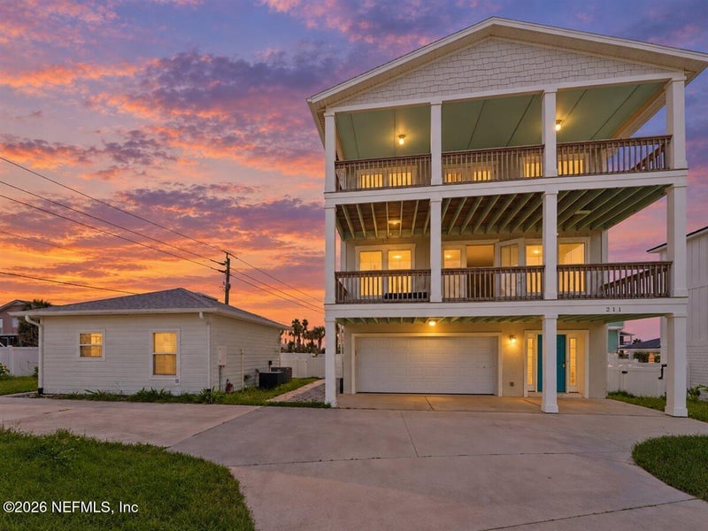 211 Twenty First St, St Augustine, FL 32084