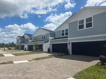 211 Yellowstone Dr, St Augustine, FL 32092