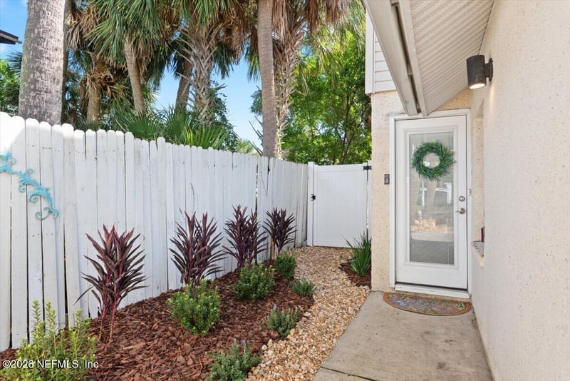 2111-2113 3rd St, Neptune Beach, FL 32266