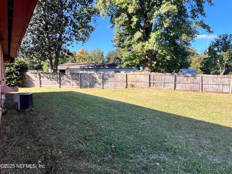 2111 Sunrise Dr, Jacksonville, FL 32246