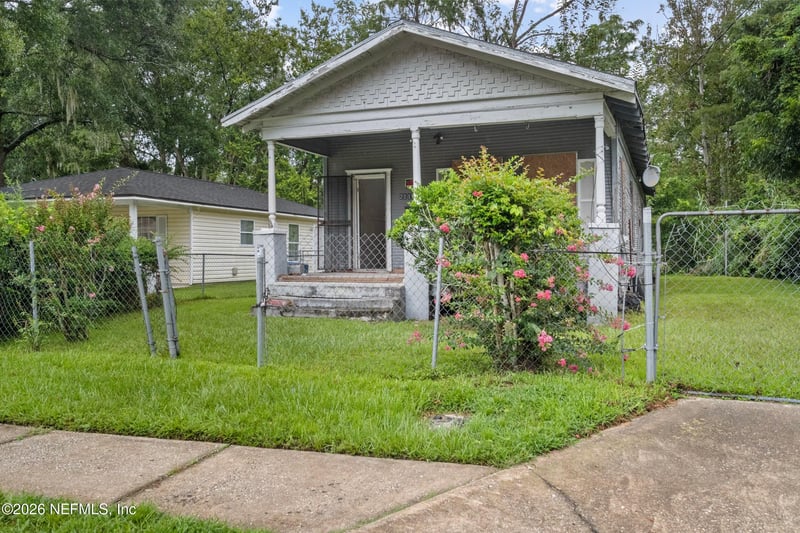 2117 Tuskegee Rd, Jacksonville, FL 32209
