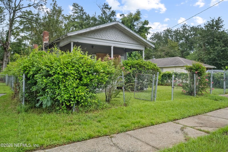 2117 Tuskegee Rd, Jacksonville, FL 32209