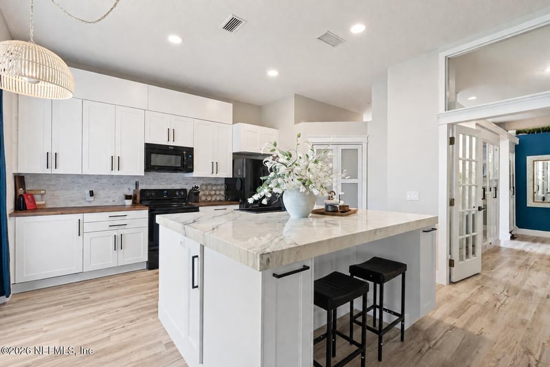 2118 Birch Bark Ct E, Jacksonville, FL 32246