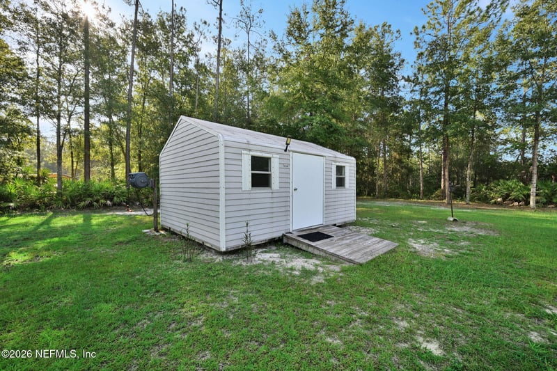 212 N Mimosa Ave, Middleburg, FL 32068