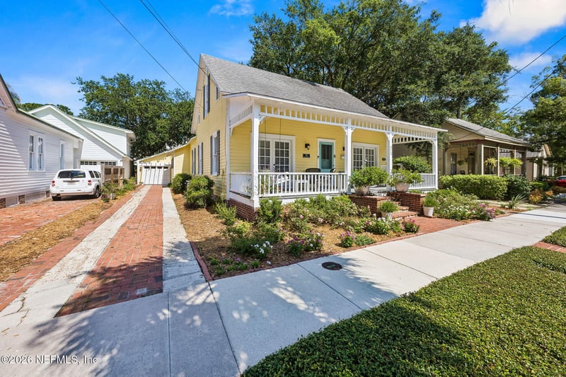 212 S 6th St, Fernandina Beach, FL 32034