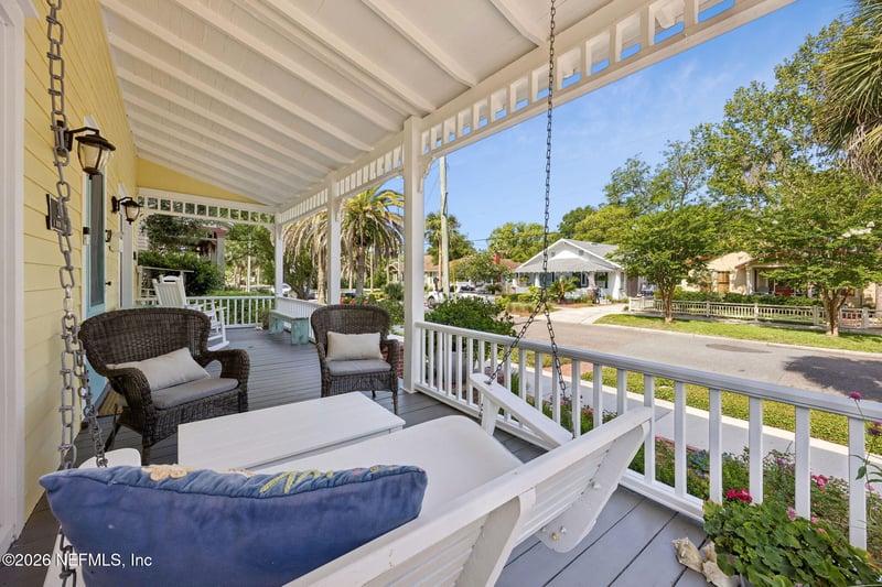 212 S 6th St, Fernandina Beach, FL 32034